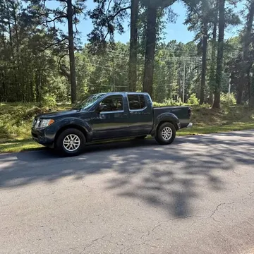 2015 Nissan Frontier Crew Cab Desert Runner Pickup 4D 5 ft