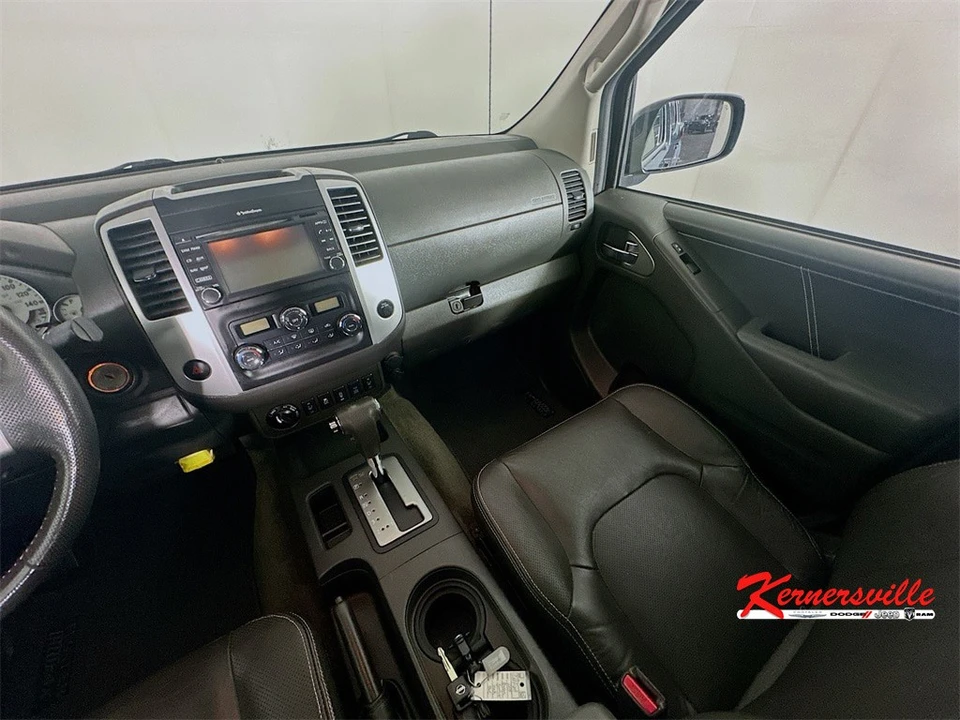 2015 Nissan Frontier 2nd Gen - Image 11 of 21