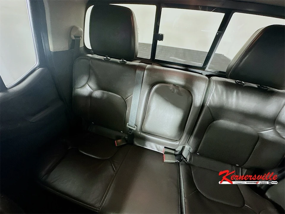2015 Nissan Frontier 2nd Gen - Image 12 of 21