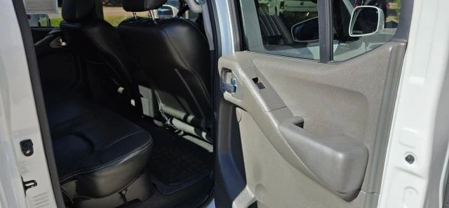 2015 Nissan Frontier 2nd Gen - Image 18 of 21