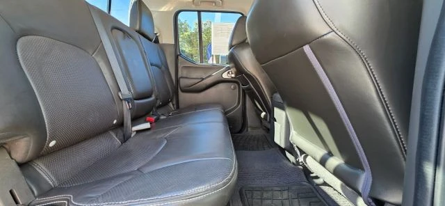 2015 Nissan Frontier 2nd Gen - Image 17 of 21