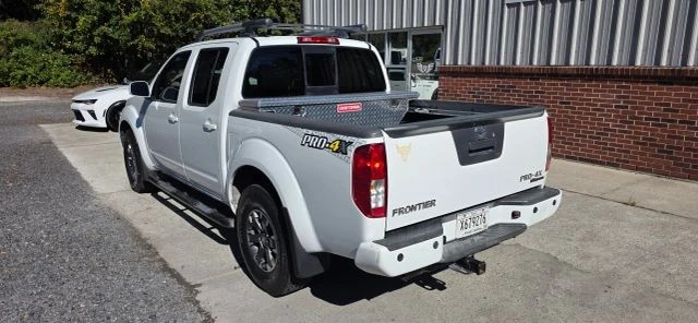 2015 Nissan Frontier 2nd Gen - Image 5 of 21
