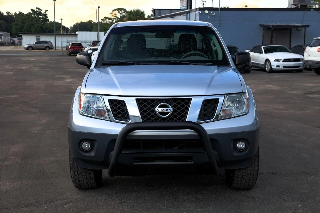 2015 Nissan Frontier 2nd Gen - Image 19 of 21