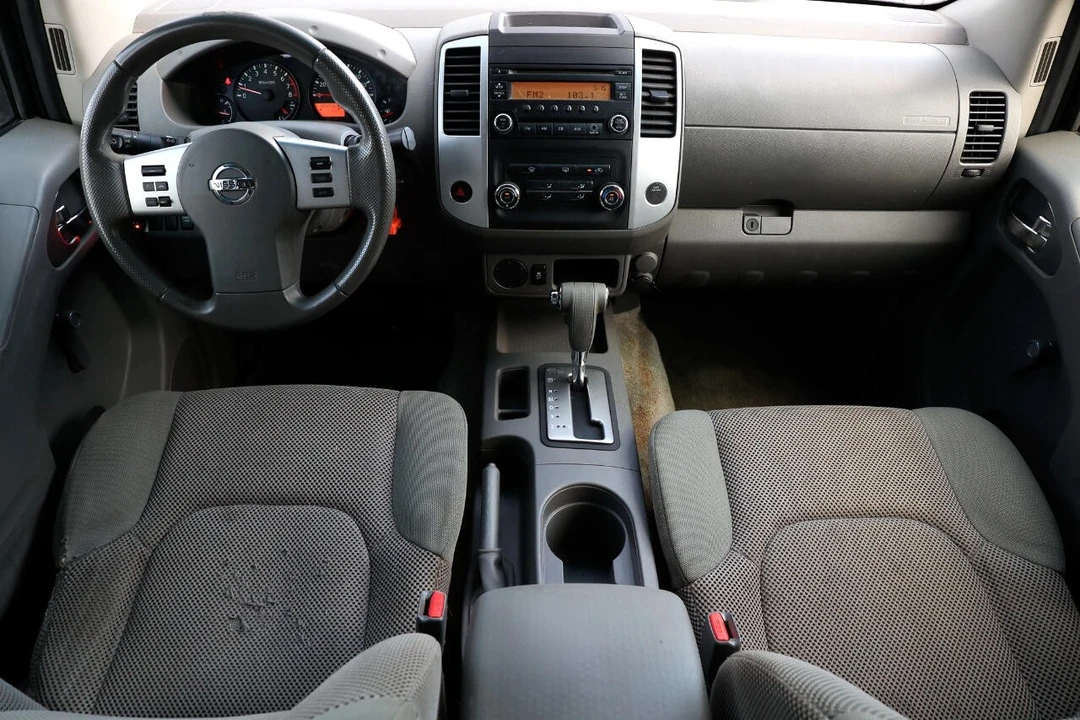 2015 Nissan Frontier 2nd Gen - Image 2 of 12