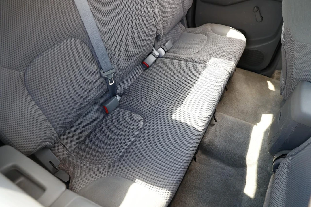 2015 Nissan Frontier 2nd Gen - Image 12 of 21