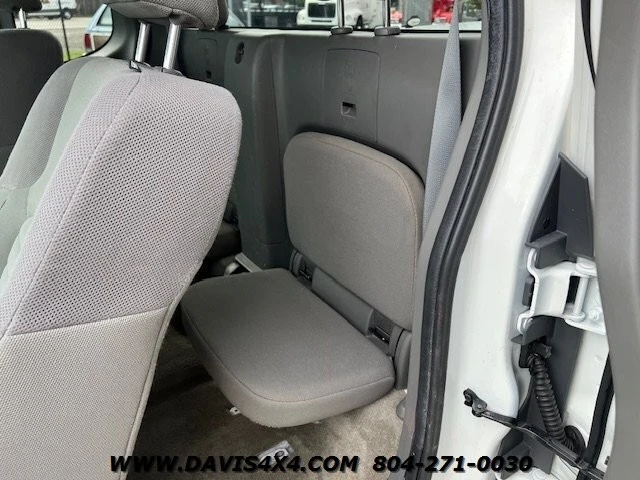 2015 Nissan Frontier 2nd Gen - Image 11 of 12