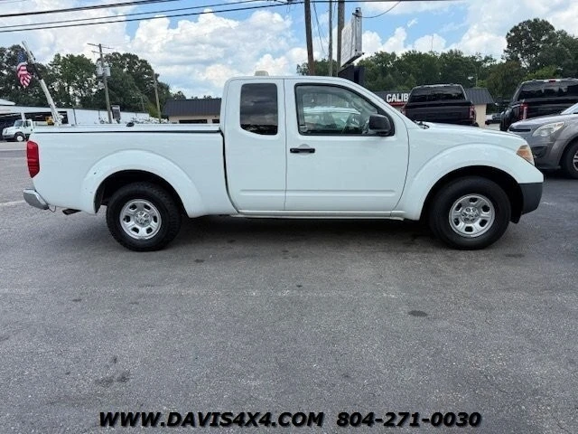 2015 Nissan Frontier 2nd Gen - Image 2 of 21
