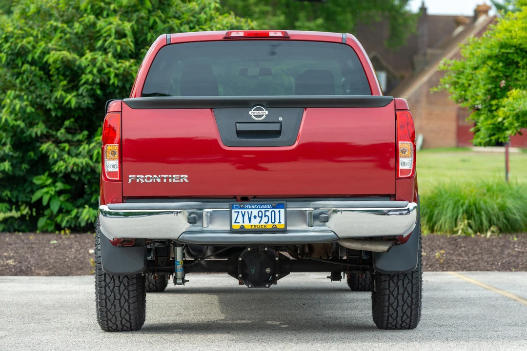 2015 Nissan Frontier 2nd Gen - Image 5 of 31
