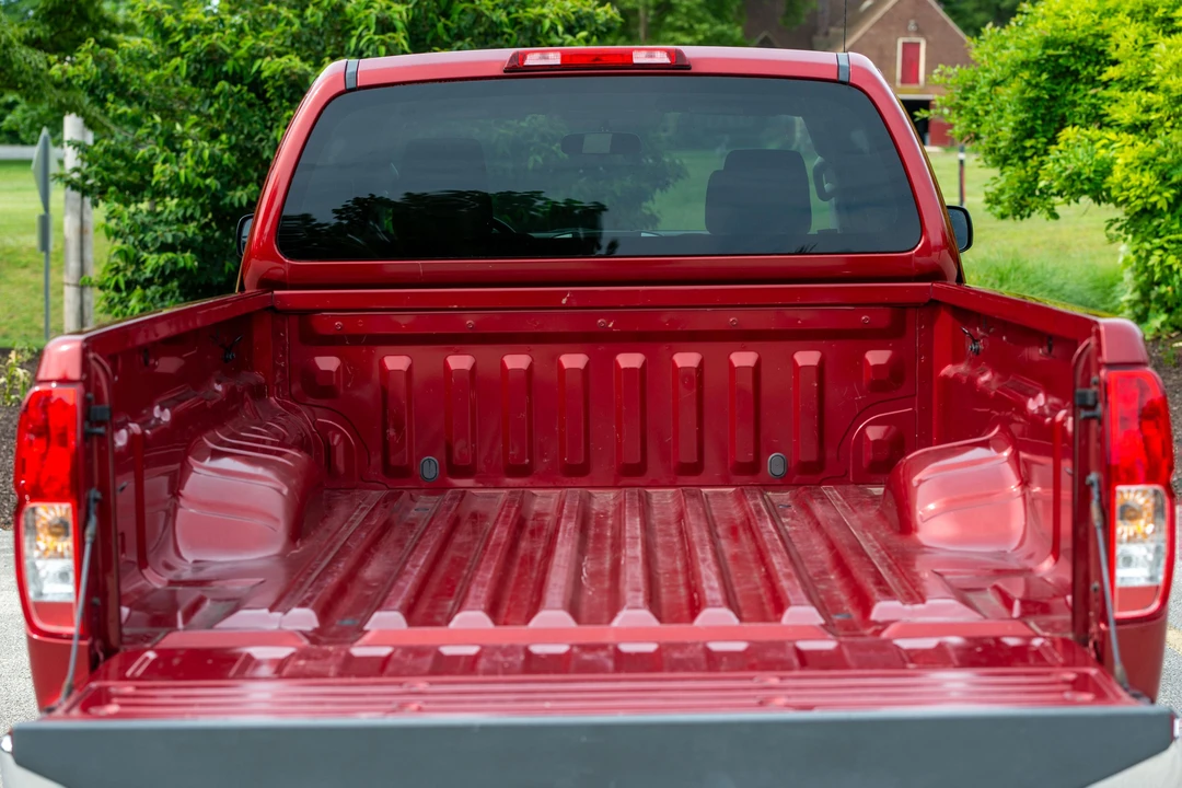 2015 Nissan Frontier 2nd Gen - Image 23 of 31