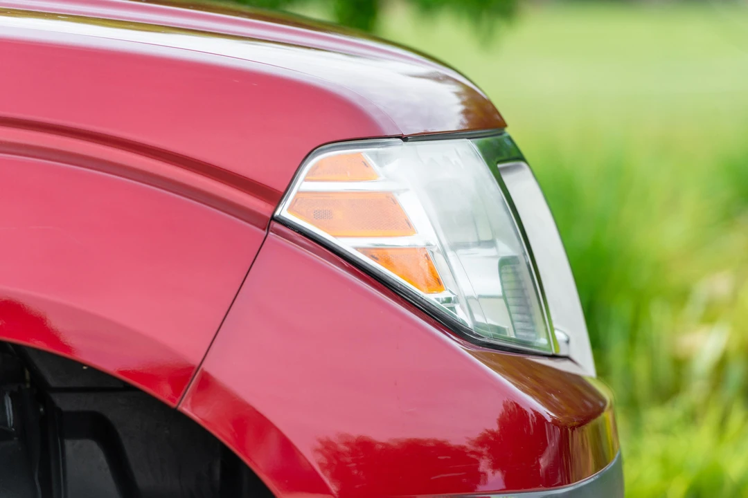 2015 Nissan Frontier 2nd Gen - Image 15 of 31