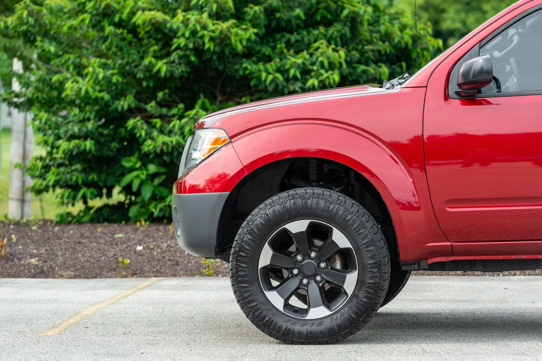 2015 Nissan Frontier 2nd Gen - Image 20 of 31