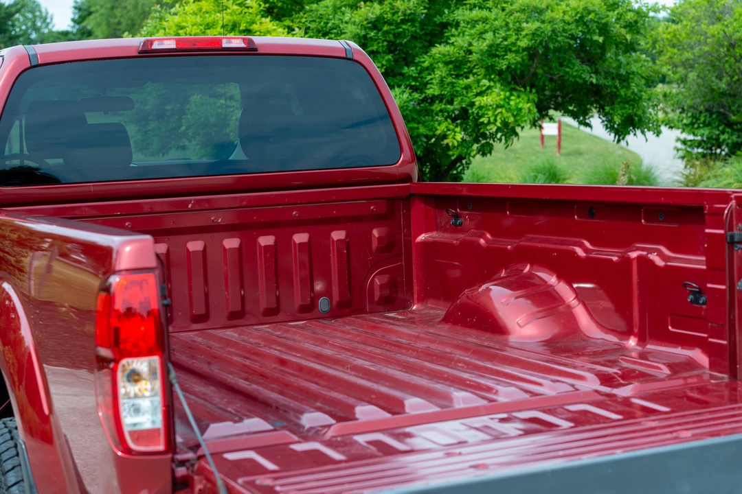 2015 Nissan Frontier 2nd Gen - Image 28 of 31