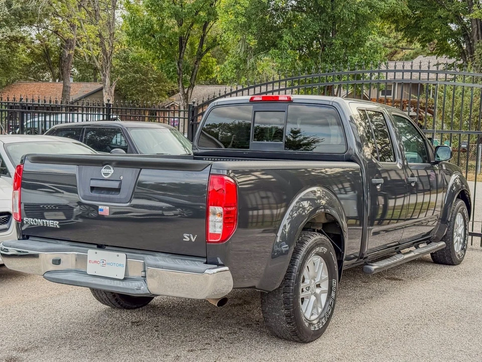 2015 Nissan Frontier 2nd Gen - Image 7 of 12