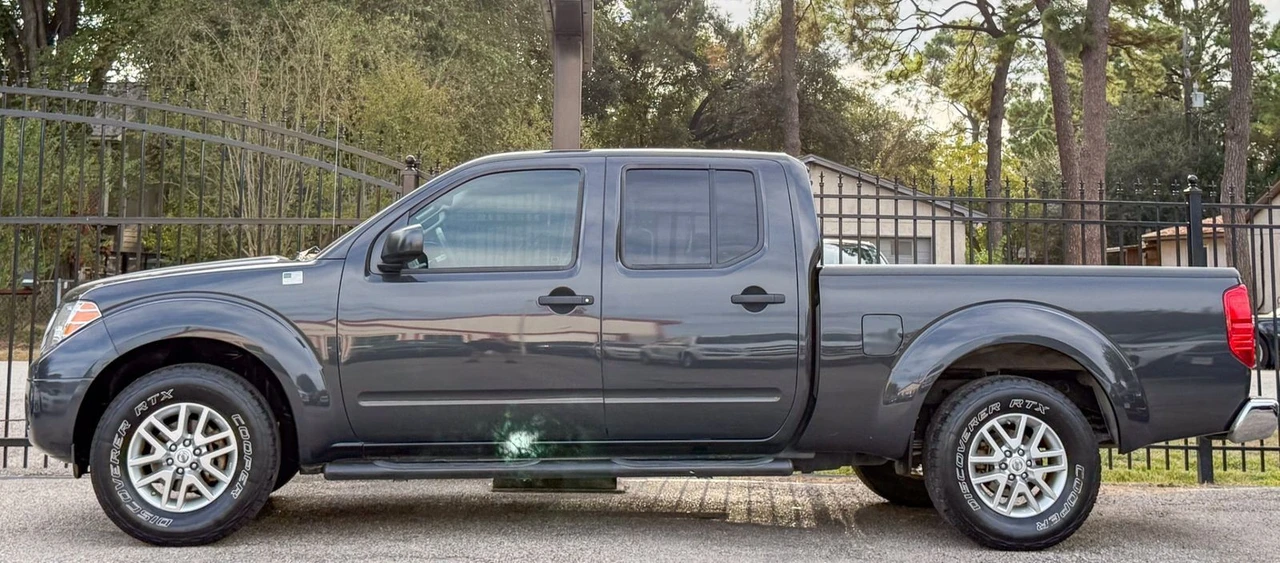 2015 Nissan Frontier 2nd Gen - Image 3 of 12