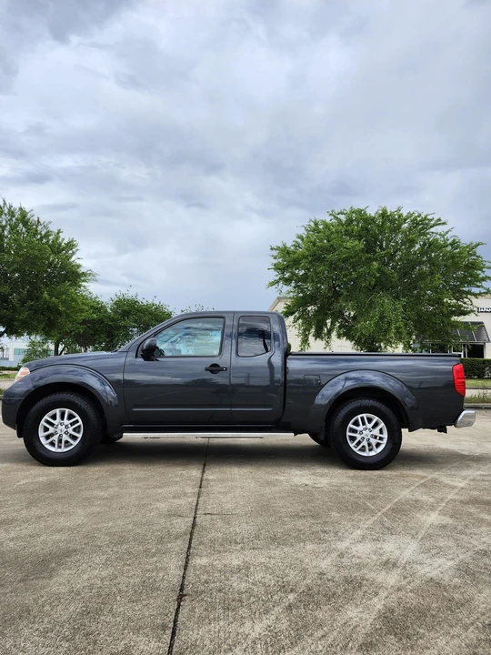 2015 Nissan Frontier 2nd Gen - Image 13 of 31