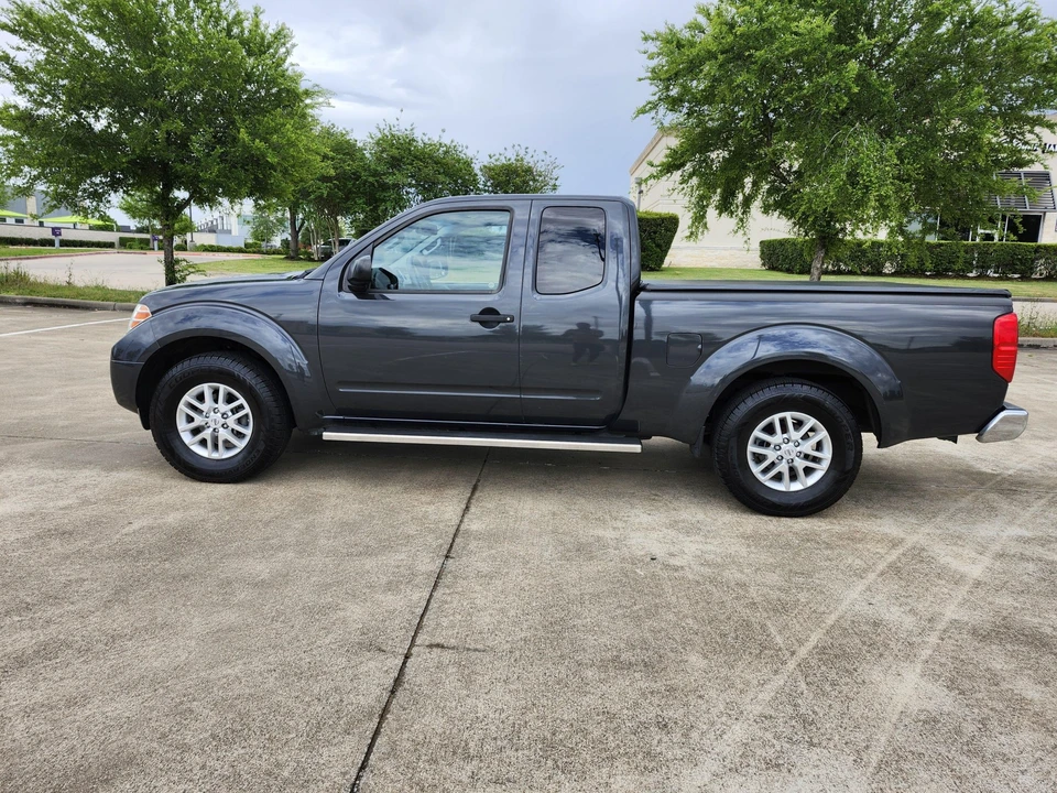 2015 Nissan Frontier 2nd Gen - Image 15 of 31