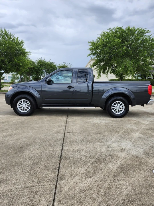 2015 Nissan Frontier 2nd Gen - Image 14 of 31