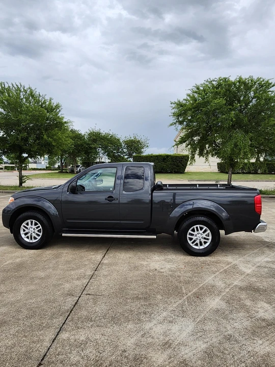 2015 Nissan Frontier 2nd Gen - Image 19 of 31