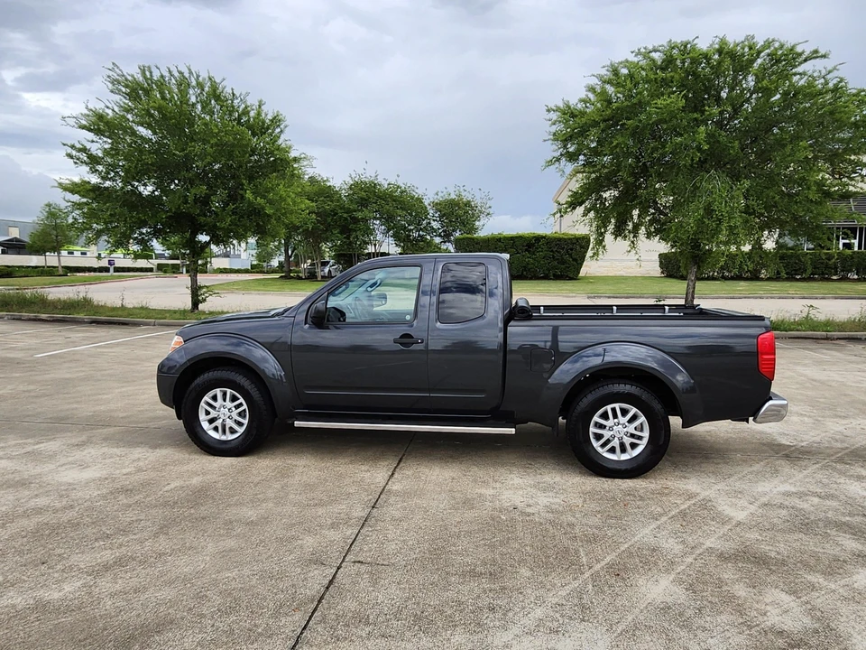 2015 Nissan Frontier 2nd Gen - Image 26 of 31
