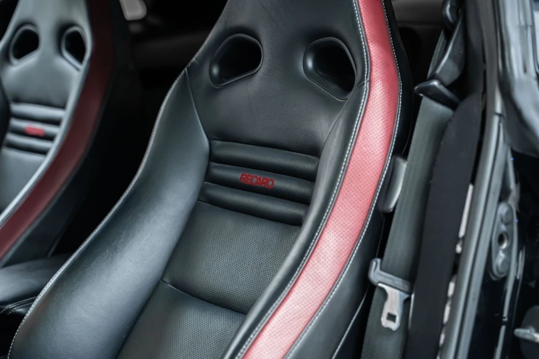 2015 Nissan R35 GT-R Black Edition - Image 23 of 31