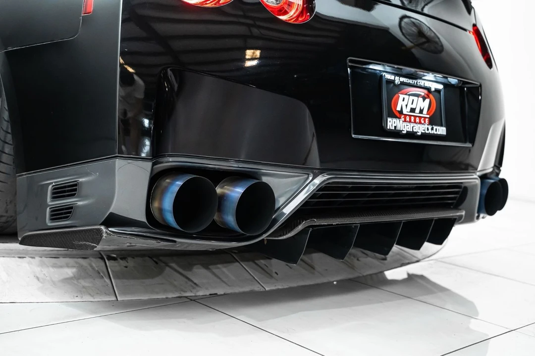 2015 Nissan R35 GT-R Black Edition - Image 14 of 31