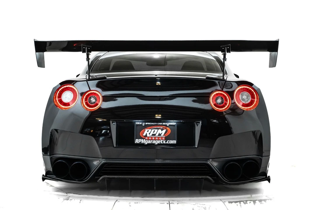 2015 Nissan R35 GT-R Black Edition - Image 4 of 31