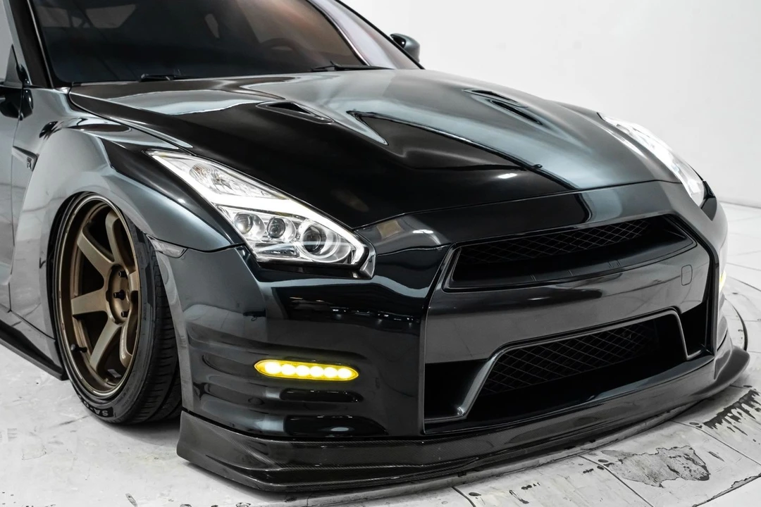 2015 Nissan R35 GT-R Black Edition - Image 18 of 31