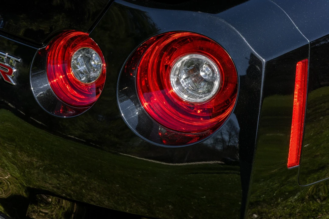 2015 Nissan R35 GT-R Black Edition - Image 19 of 31