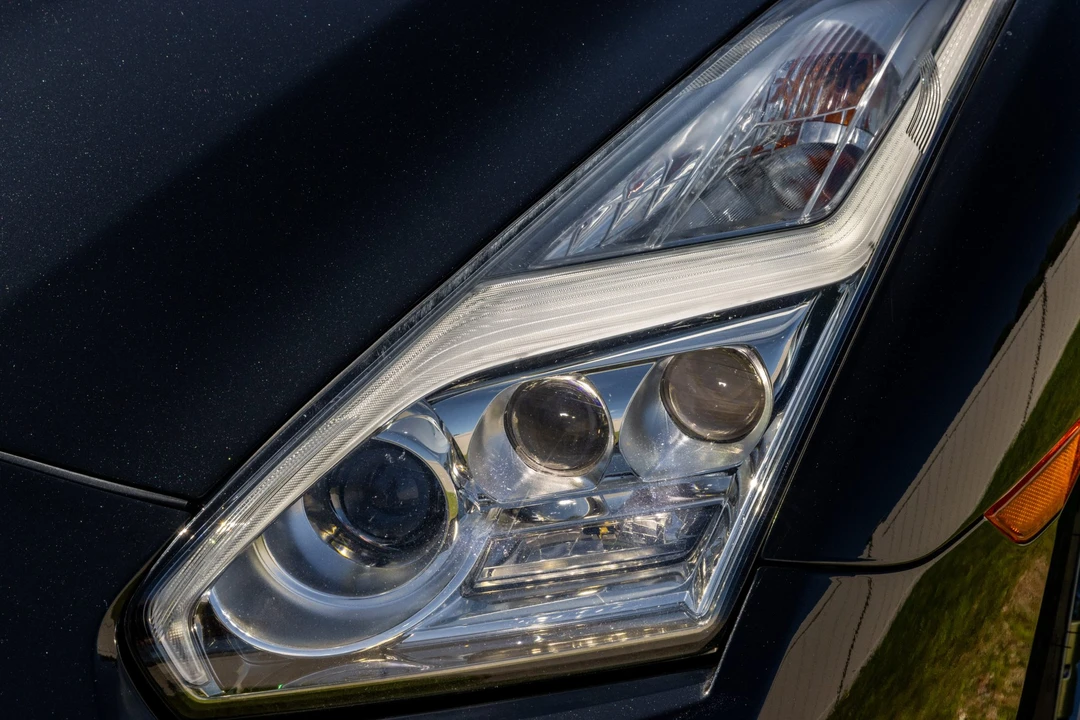 2015 Nissan R35 GT-R Black Edition - Image 13 of 31