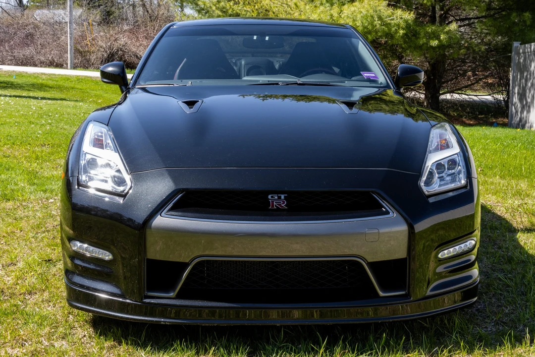 2015 Nissan R35 GT-R Black Edition - Image 3 of 31