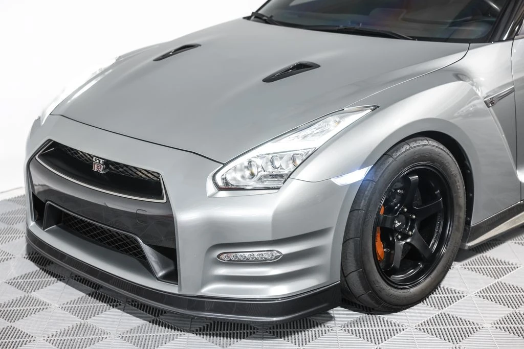 2015 Nissan R35 GT-R Black Edition - Image 22 of 31