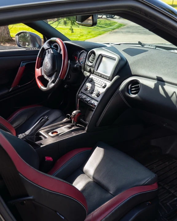 2015 Nissan R35 GT-R Premium - Image 14 of 15