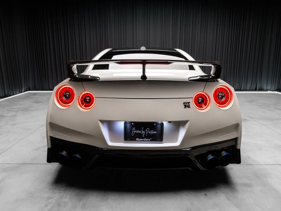 2015 Nissan R35 GT-R Premium - Image 13 of 31