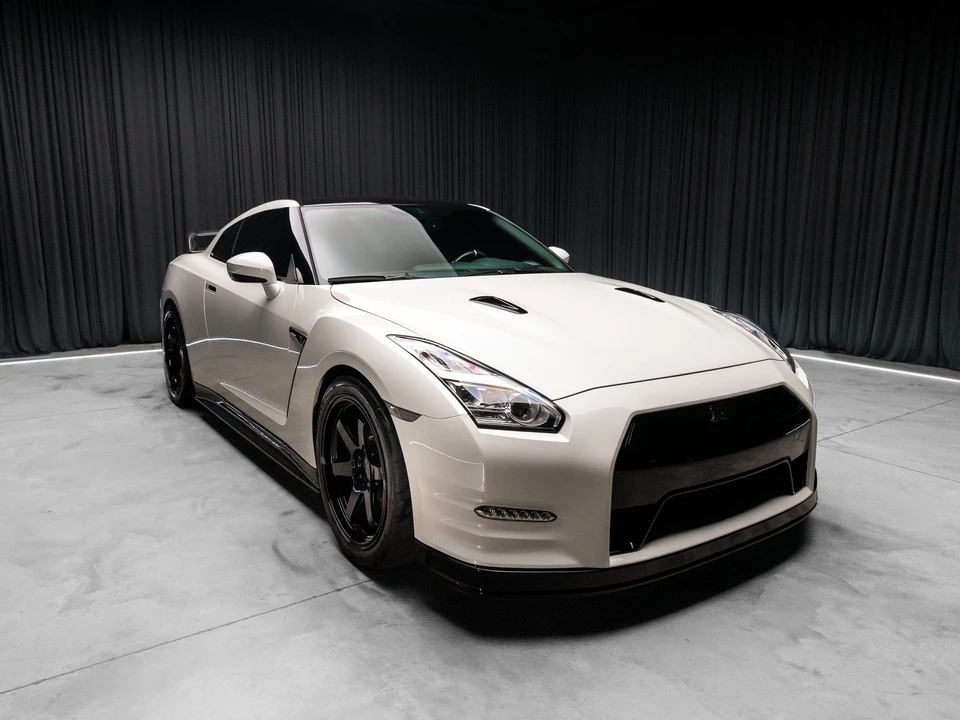 2015 Nissan R35 GT-R Premium - Image 8 of 31