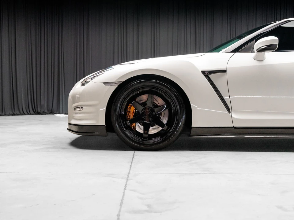 2015 Nissan R35 GT-R Premium - Image 24 of 31