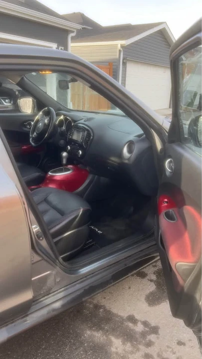 2015 Nissan Juke - Image 9 of 16