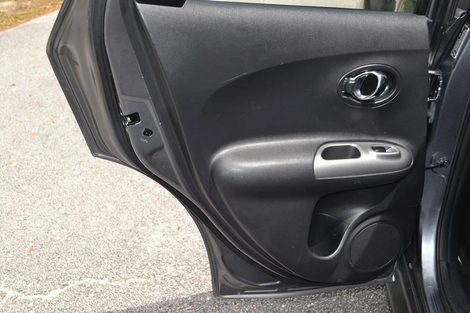 2015 Nissan Juke - Image 18 of 20