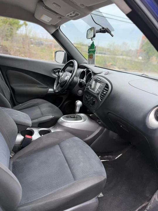 2015 Nissan Juke - Image 8 of 12