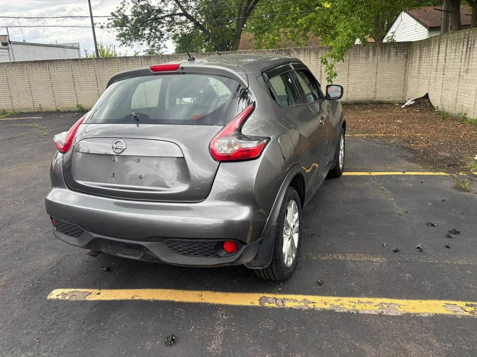 2015 Nissan Juke - Image 3 of 8