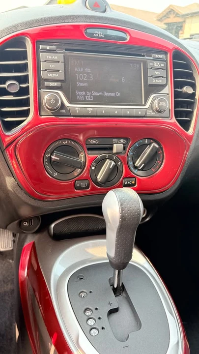 2015 Nissan Juke - Image 15 of 20