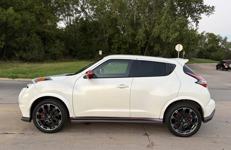 2015 Nissan Juke - Image 2 of 12
