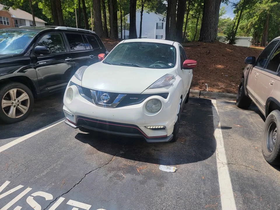 2015 Nissan Juke - Image 2 of 11