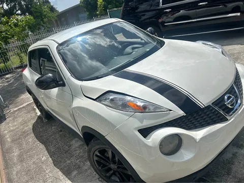 2015 Nissan JUKE NISMO RS Sport Utility 4D