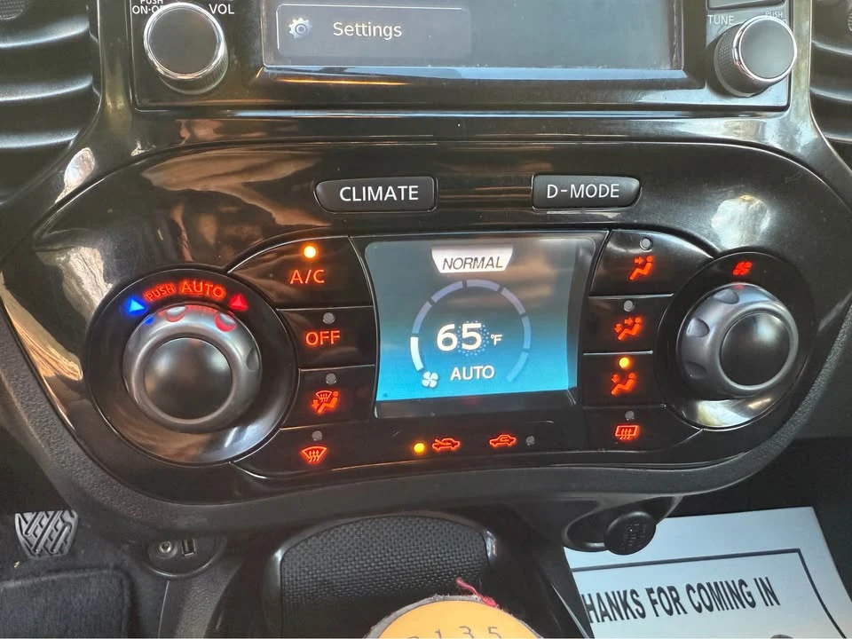 2015 Nissan Juke - Image 10 of 16