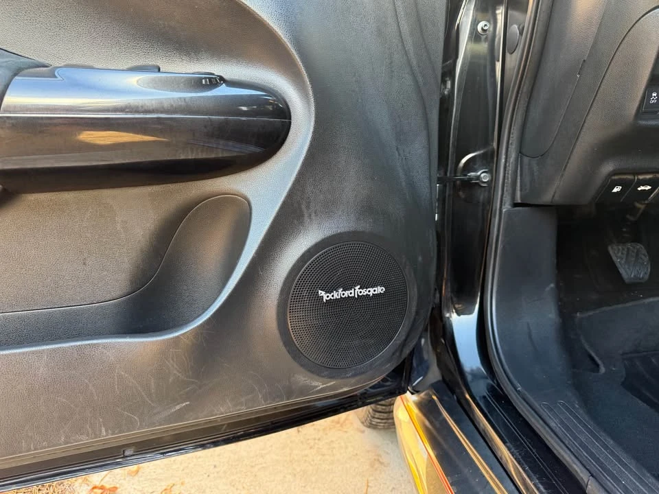 2015 Nissan Juke - Image 14 of 16