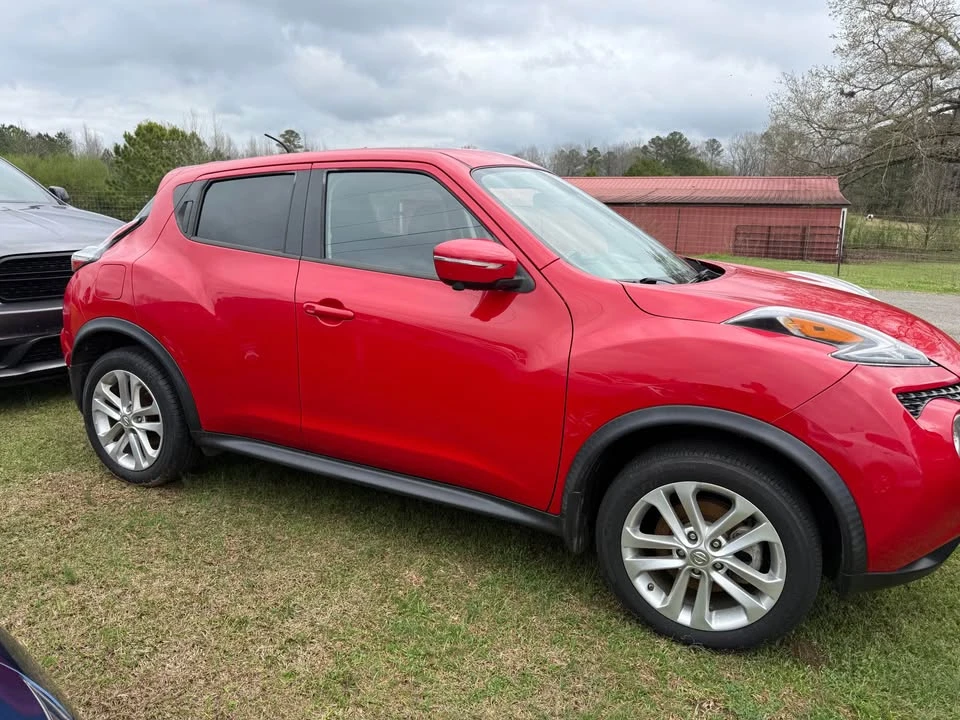 2015 Nissan Juke - Image 4 of 9