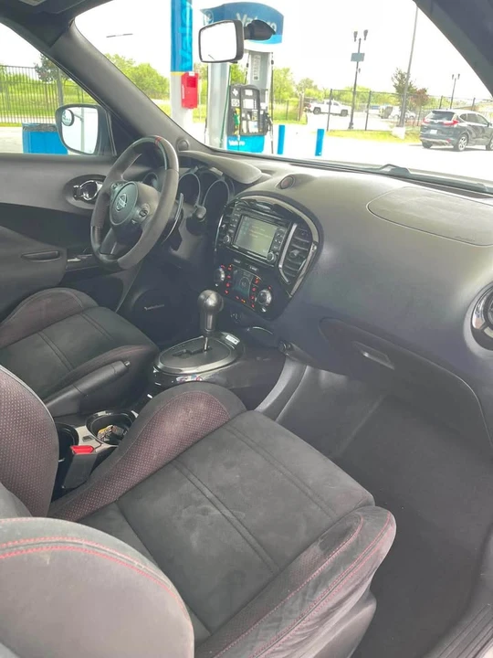 2015 Nissan Juke - Image 11 of 16