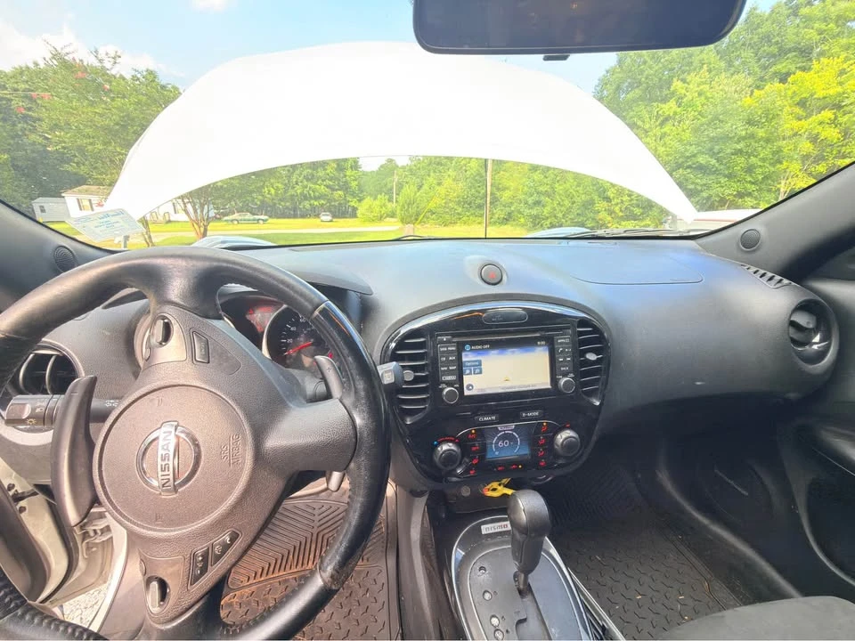 2015 Nissan Juke - Image 15 of 16