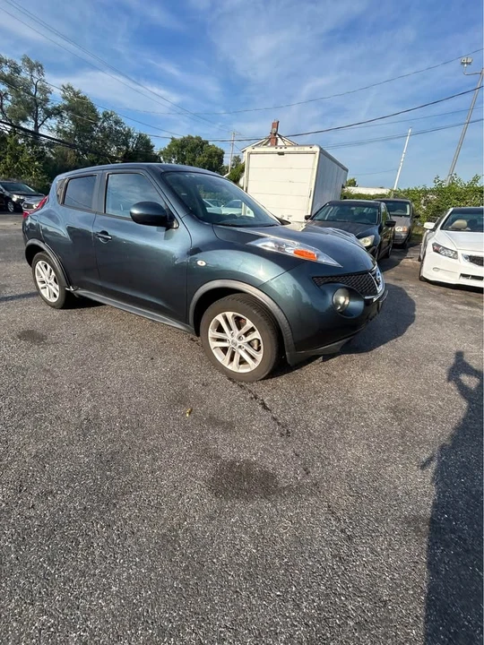 2015 Nissan Juke - Image 2 of 12