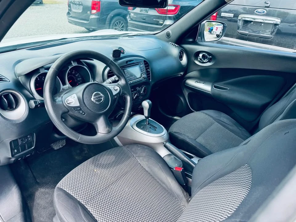 2015 Nissan Juke - Image 7 of 14
